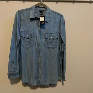 Club Monaco Jean Denim Shirt - Light Wash - New with tags